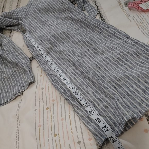 AEO striped wide leg belted jumpsuit size 0 - Picture 15 of 15